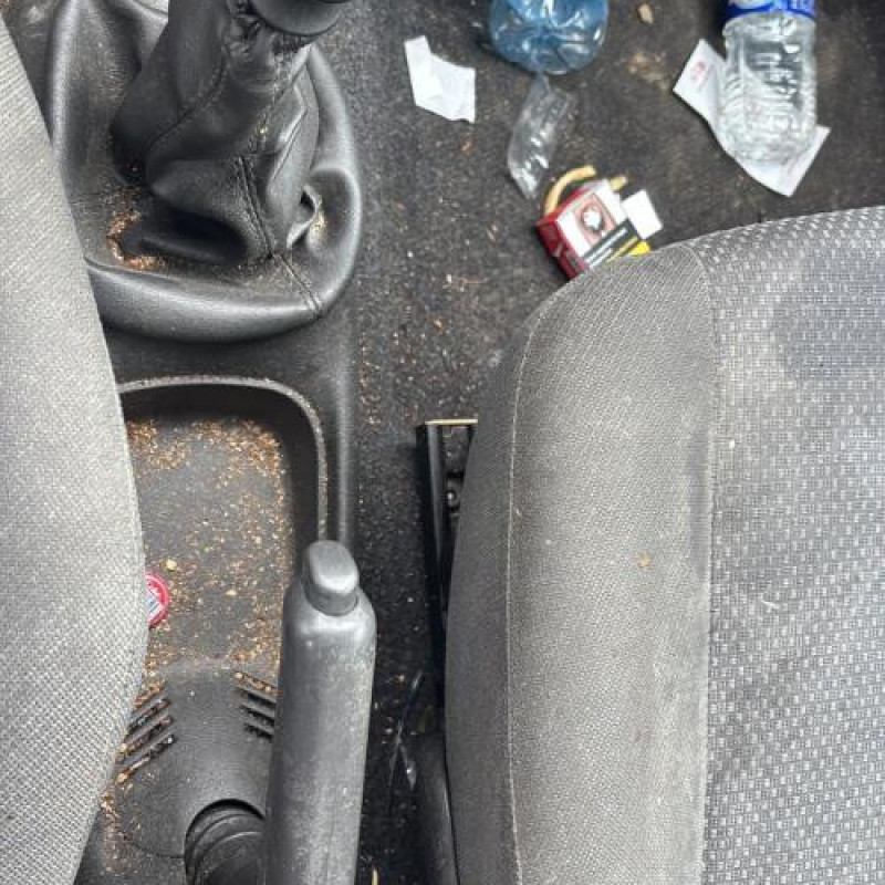 Vitre avant droit FIAT PUNTO 2 Photo n°17