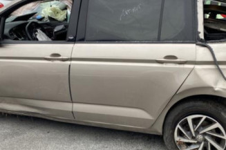 Vitre avant gauche VOLKSWAGEN TOURAN 3