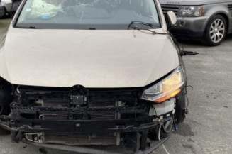 Vitre avant gauche VOLKSWAGEN TOURAN 3