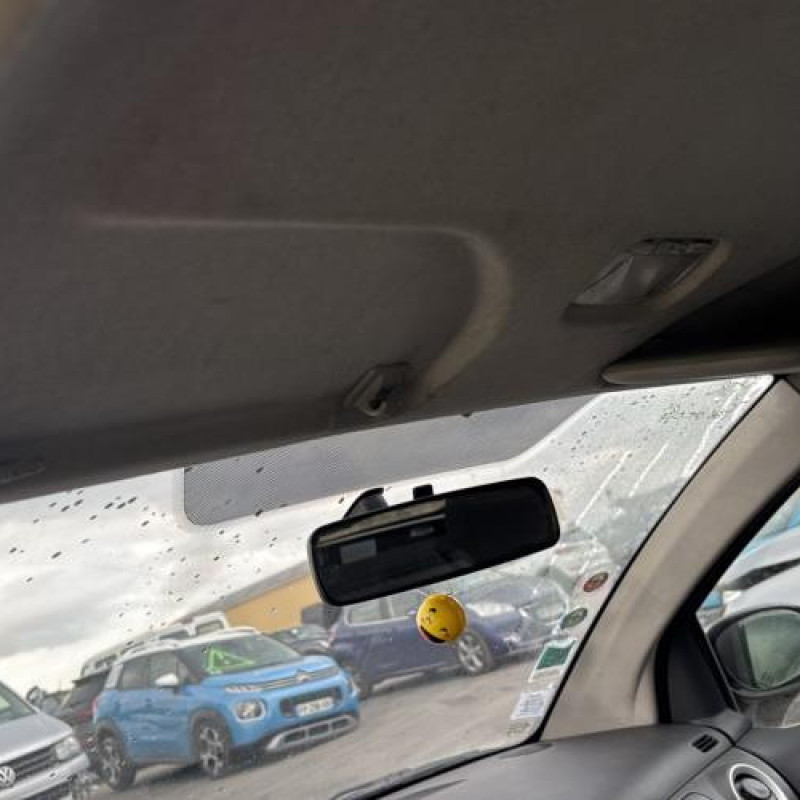 Aile avant droit CITROEN C2 Photo n°18
