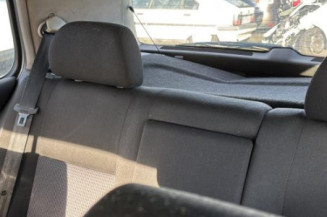 Custode arriere droit (porte) VOLKSWAGEN GOLF 4