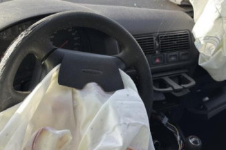 Custode arriere droit (porte) VOLKSWAGEN GOLF 4