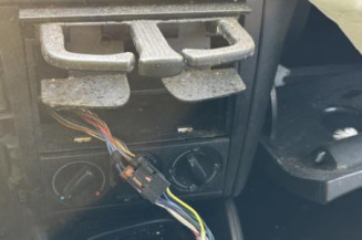 Custode arriere gauche (porte) VOLKSWAGEN GOLF 4
