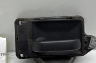 Poignee interieur arriere gauche PEUGEOT 106 Photo n°1