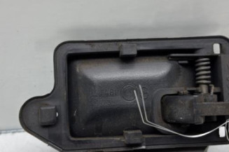 Poignee interieur arriere gauche PEUGEOT 106