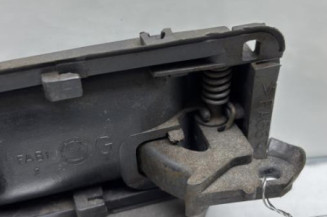 Poignee interieur avant gauche PEUGEOT 106