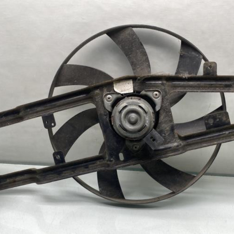 Moto ventilateur radiateur RENAULT TWINGO 1 Photo n°2