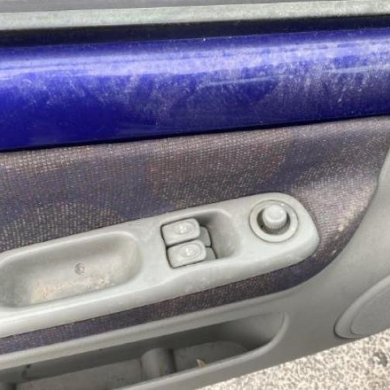 Moto ventilateur radiateur RENAULT TWINGO 1 Photo n°10