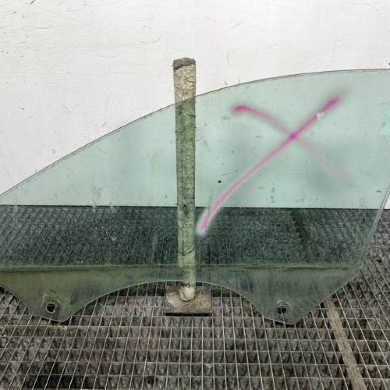 Vitre avant droit AUDI A3 2 Photo n°6