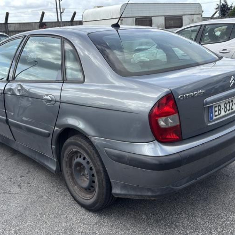 Moteur CITROEN C5 1 Photo n°8