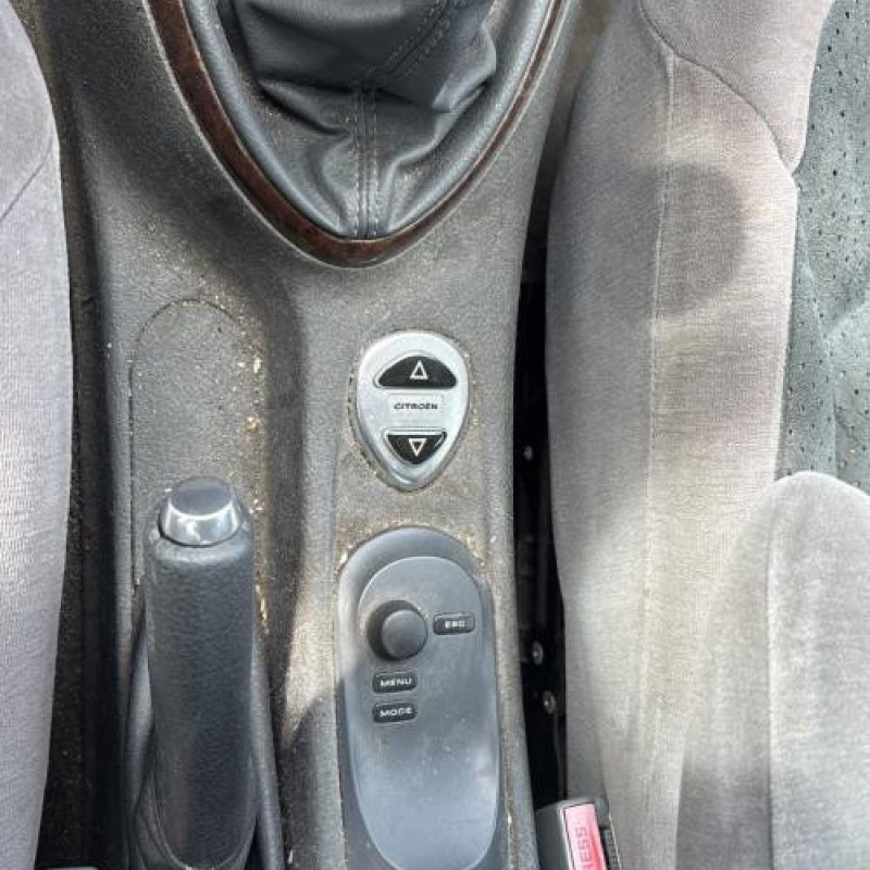 Moteur CITROEN C5 1 Photo n°19