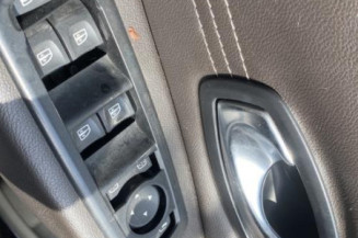 Anti brouillard gauche (feux) RENAULT SCENIC 3