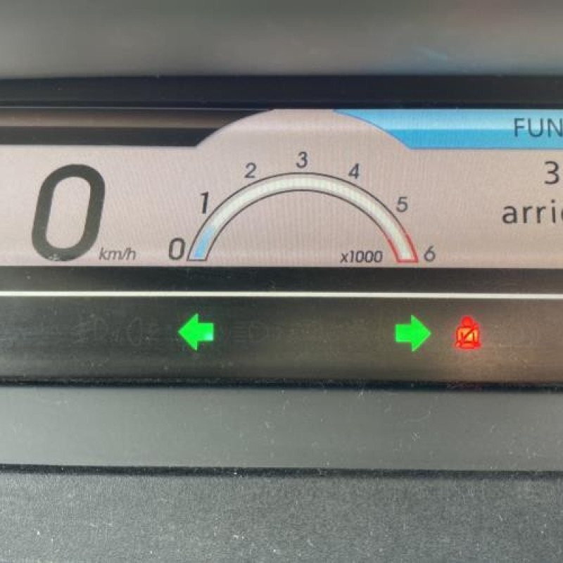 Anti brouillard gauche (feux) RENAULT SCENIC 3 Photo n°19