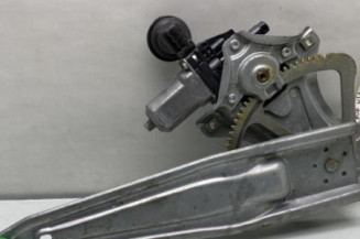 Leve vitre electrique arriere gauche TOYOTA YARIS 3 Photo n°1