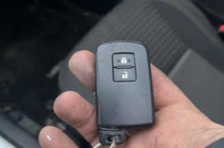 Leve vitre electrique arriere gauche TOYOTA YARIS 3