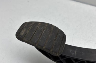 Pedale d'embrayage RENAULT KANGOO 2 Photo n°1
