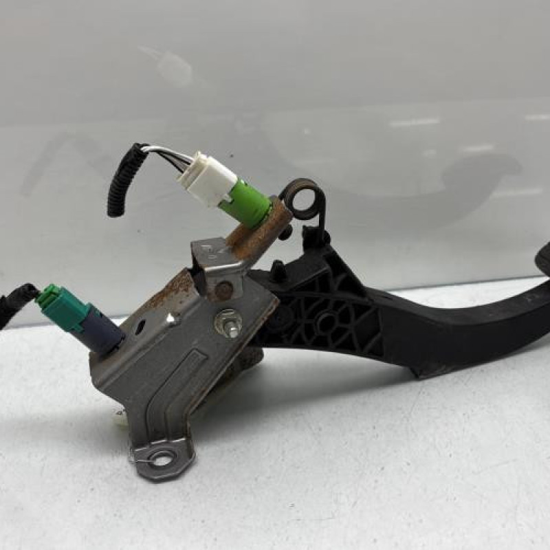 Pedale d'embrayage RENAULT KANGOO 2 Photo n°3