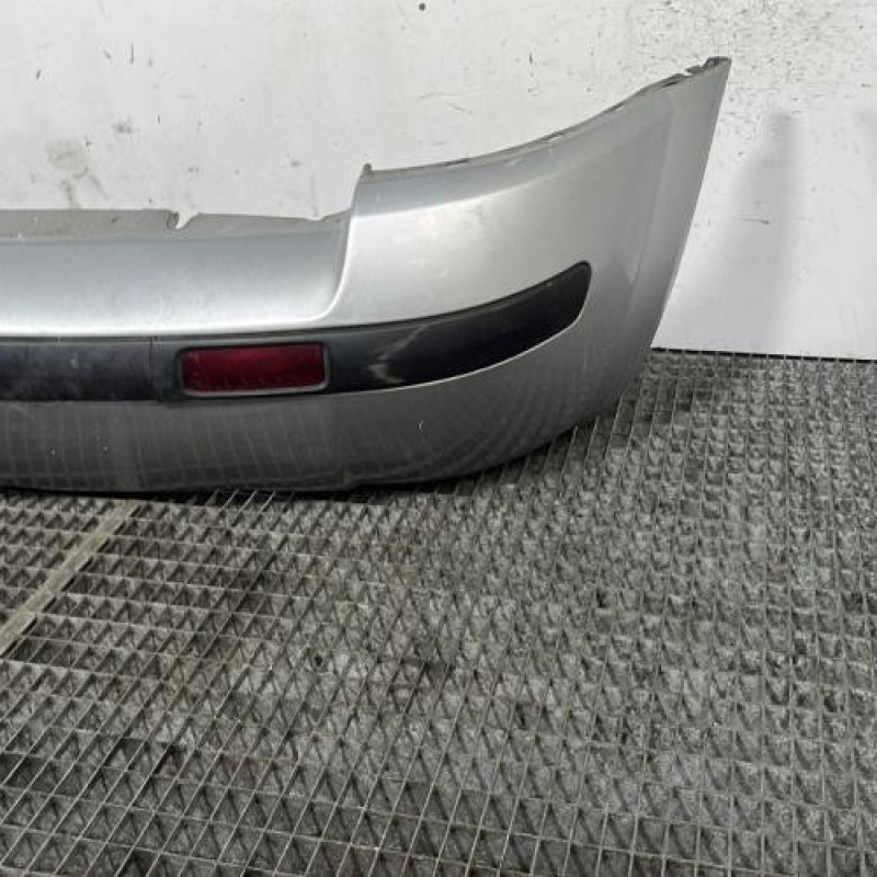 Pare choc arriere CITROEN C3 PLURIEL Photo n°3