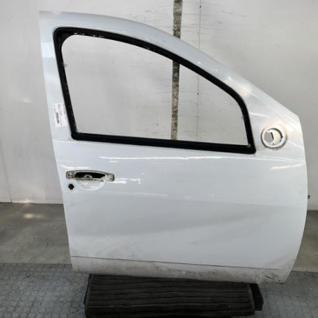 Porte avant droit DACIA SANDERO 1 Photo n°1