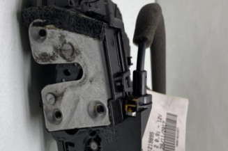 Serrure arriere droit RENAULT CLIO 4 Photo n°1