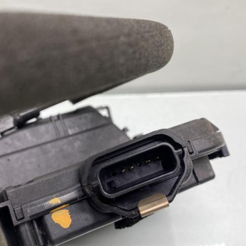 Serrure arriere droit RENAULT CLIO 4 Photo n°3