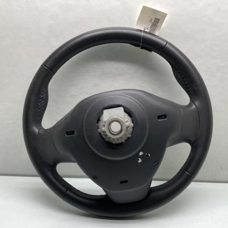 Volant RENAULT CLIO 4 Photo n°6