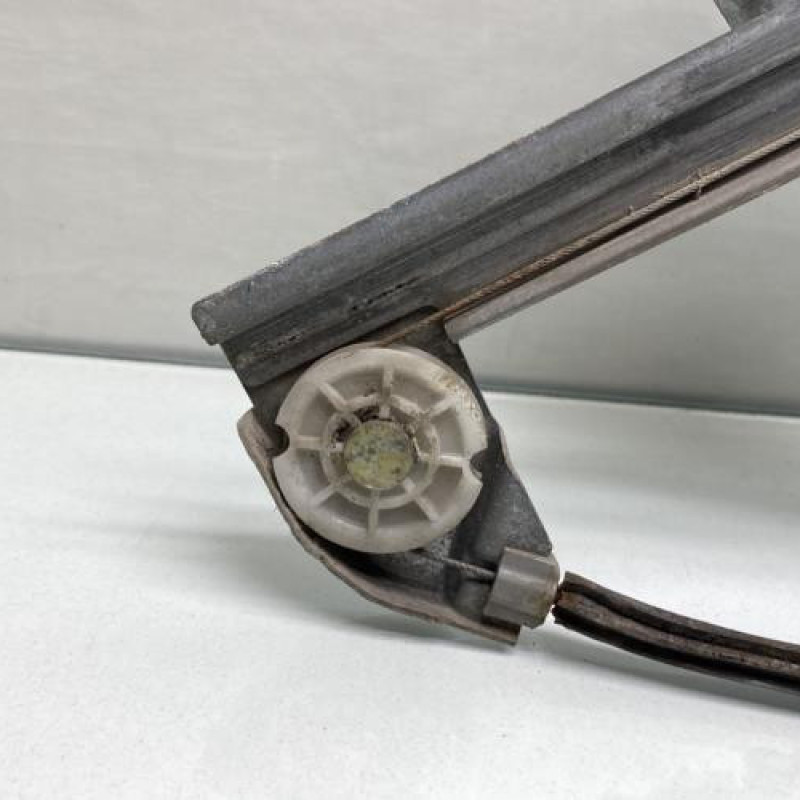 Leve vitre electrique avant gauche CITROEN C3 PLURIEL Photo n°5