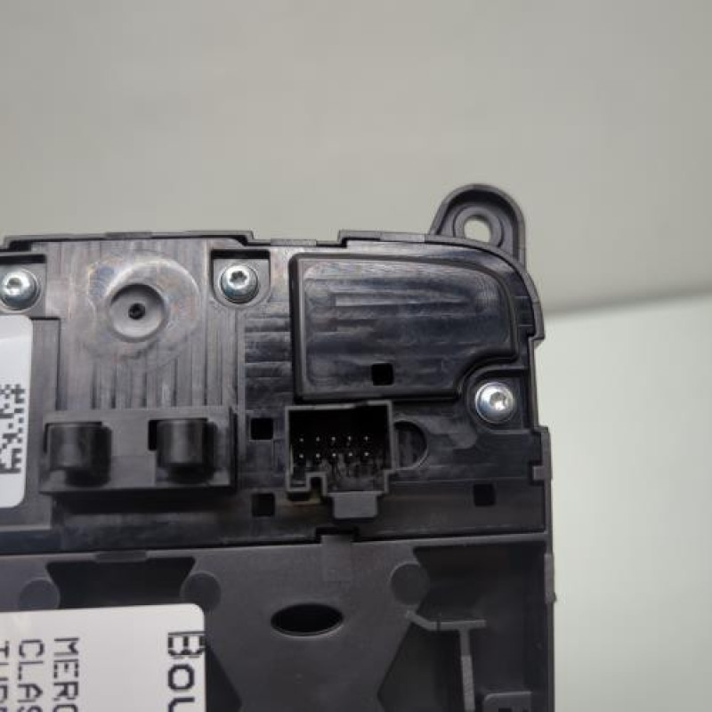 Bouton/Interrupteur MERCEDES CLASSE B 247 Photo n°5