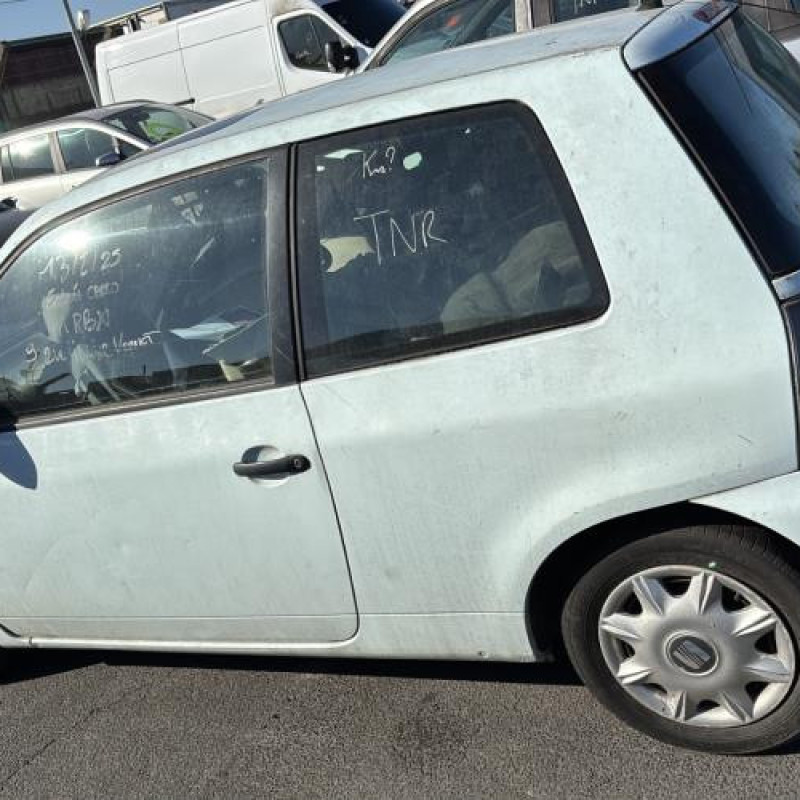 Feu arriere principal droit (feux) SEAT AROSA Photo n°10