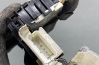 Serrure avant droit PEUGEOT 407