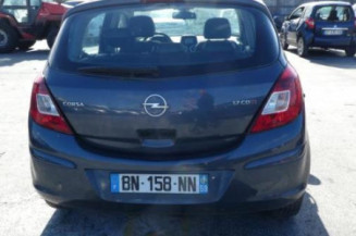 Feu arriere principal gauche (feux) OPEL CORSA D