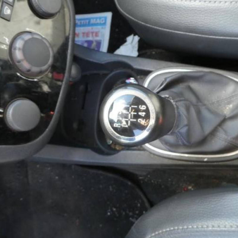 Serrure arriere droit OPEL CORSA D Photo n°13