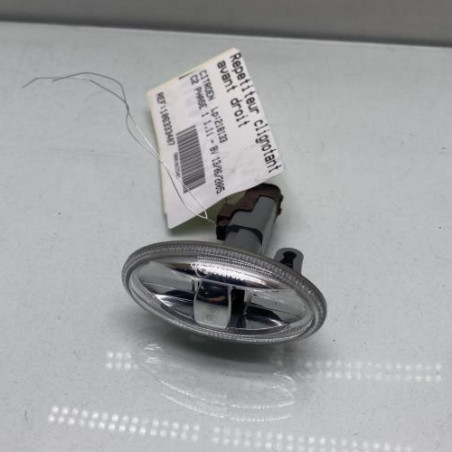 Repetiteur clignotant avant droit  (Feux) CITROEN C2