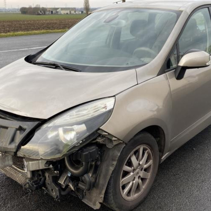 Aile avant gauche RENAULT SCENIC 3 Photo n°5