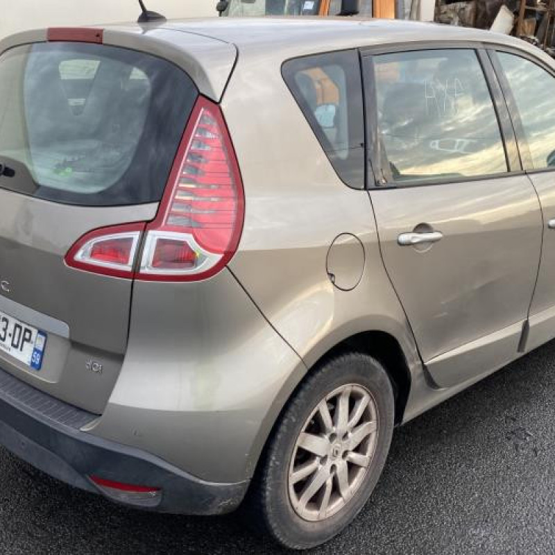 Aile avant gauche RENAULT SCENIC 3 Photo n°7