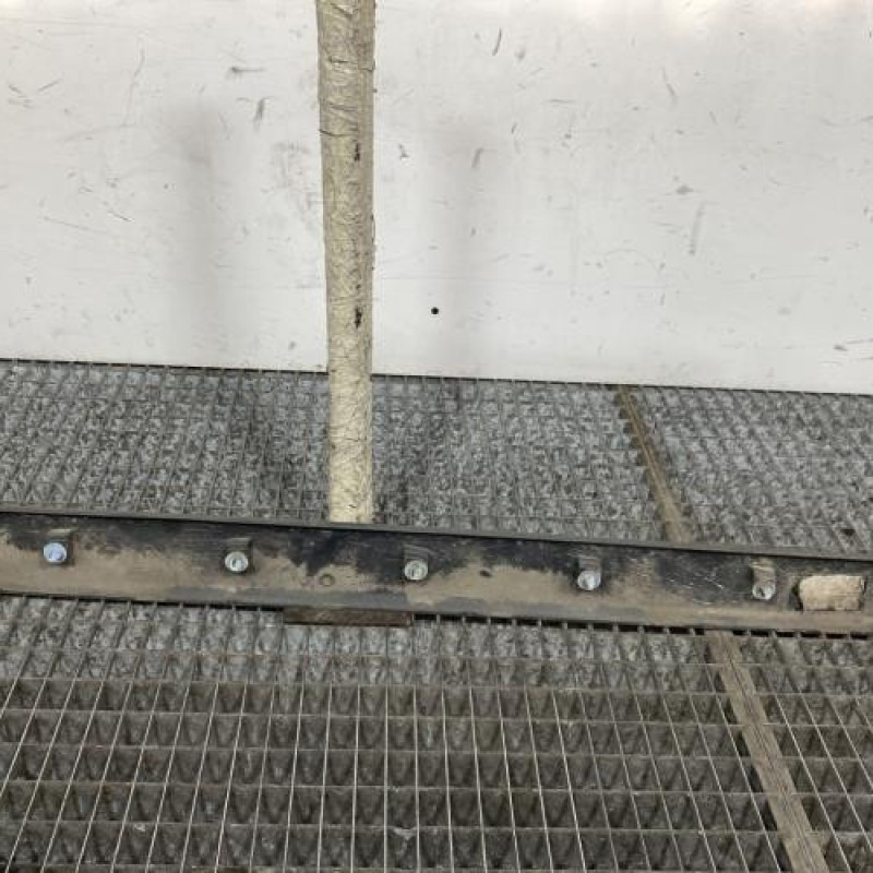 Baguette de porte avant gauche RENAULT KANGOO 2 Photo n°4