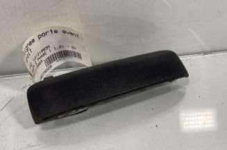 Poignee porte avant droit FIAT PANDA 2 Photo n°1