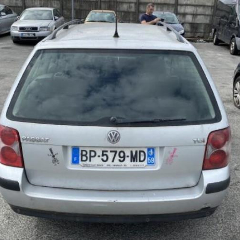 Feu arriere stop central VOLKSWAGEN PASSAT 4 Photo n°20