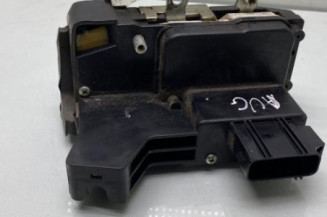 Serrure avant gauche FORD FIESTA 5