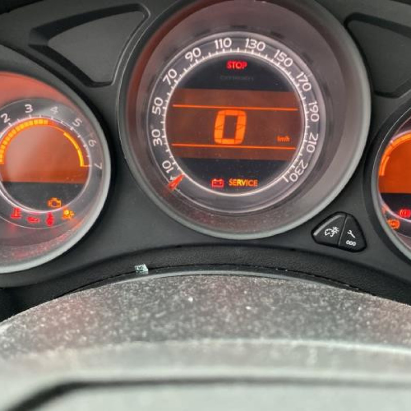 Poignee porte arriere gauche CITROEN C4 2 Photo n°20