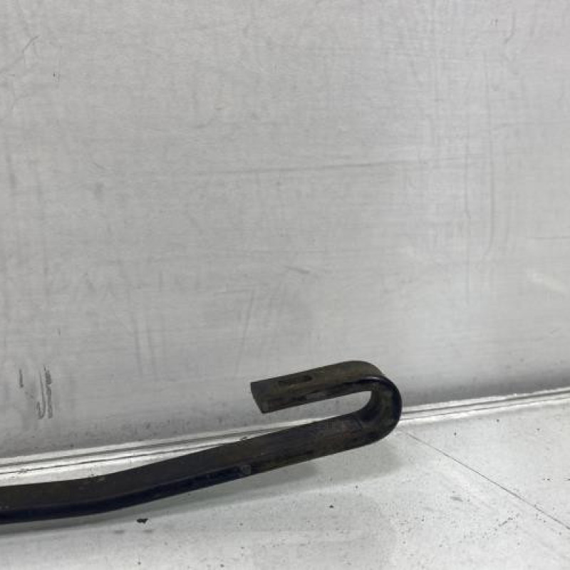 Bras essuie glace arriere VOLKSWAGEN POLO 4 Photo n°3