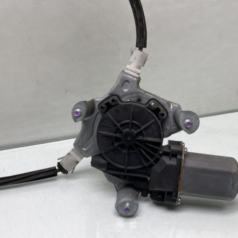 Leve vitre electrique avant gauche RENAULT CLIO 2 CAMPUS Photo n°2