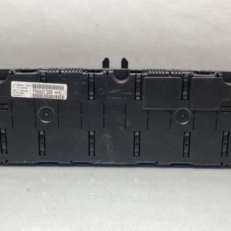 Compteur CITROEN C4 GRAND PICASSO 1 Photo n°4