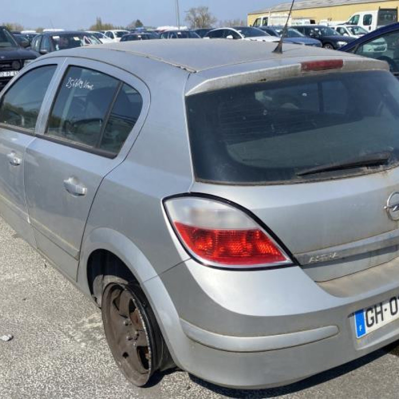 Feu arriere principal gauche (feux) OPEL ASTRA H Photo n°7