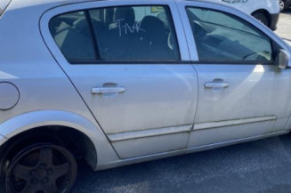 Feu arriere principal gauche (feux) OPEL ASTRA H