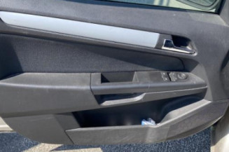 Feu arriere principal gauche (feux) OPEL ASTRA H