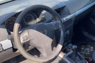Feu arriere principal gauche (feux) OPEL ASTRA H