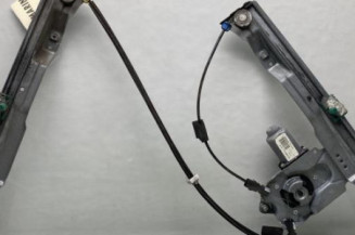 Leve vitre electrique avant gauche RENAULT CLIO 3 Photo n°1