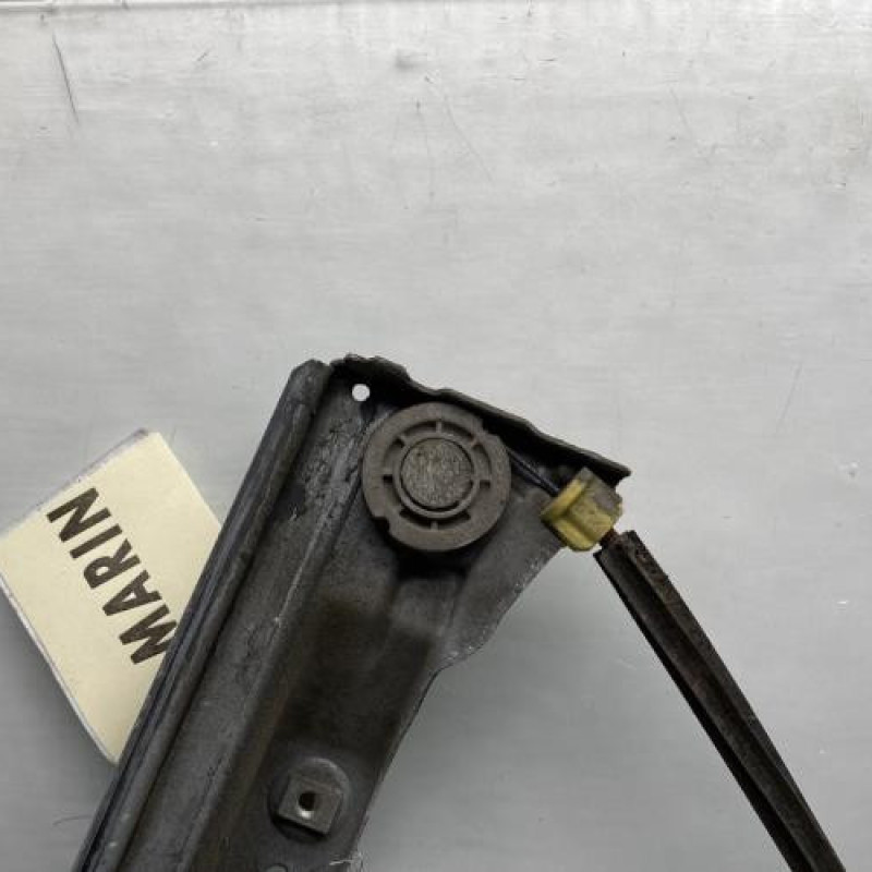 Leve vitre electrique avant gauche RENAULT CLIO 3 Photo n°4