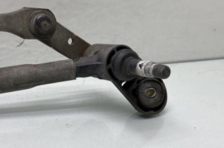 Moteur essuie glace avant RENAULT CLIO 3